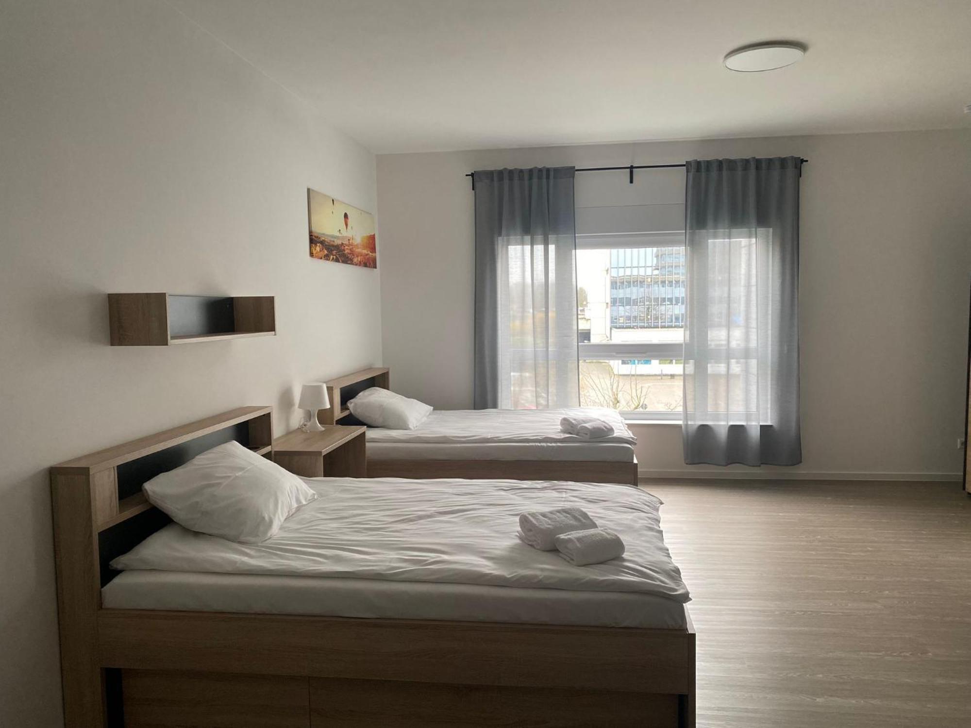 Jade & Jabo - Sehr Schoene Zimmer & Apartements Zum Wohlfuehlen Tageweise & Wochenweise Buchbar Neuss Chambre photo