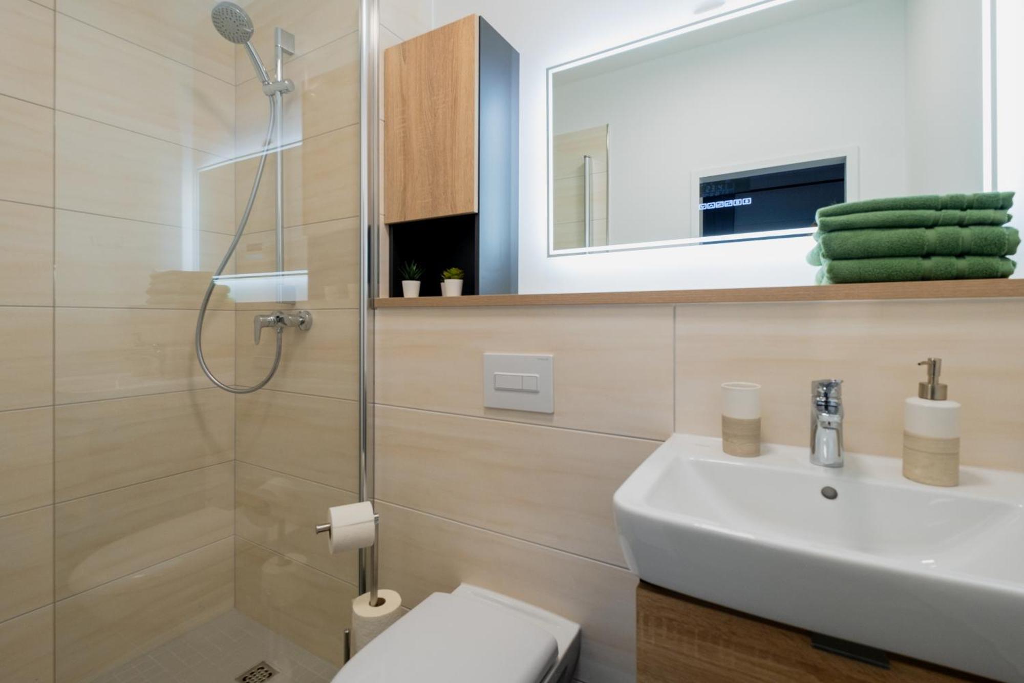 Jade & Jabo - Sehr Schoene Zimmer & Apartements Zum Wohlfuehlen Tageweise & Wochenweise Buchbar Neuss Extérieur photo
