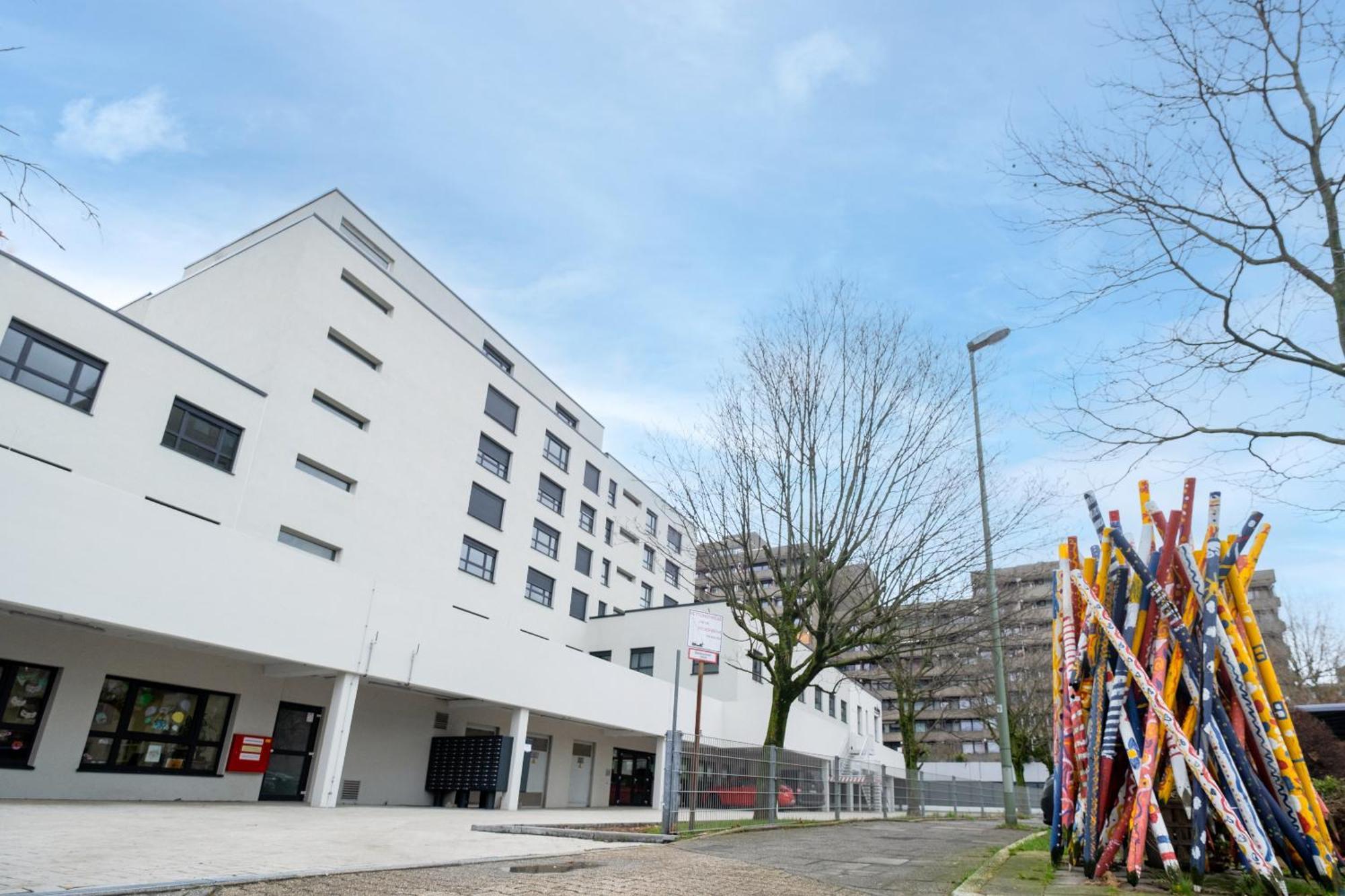 Jade & Jabo - Sehr Schoene Zimmer & Apartements Zum Wohlfuehlen Tageweise & Wochenweise Buchbar Neuss Extérieur photo